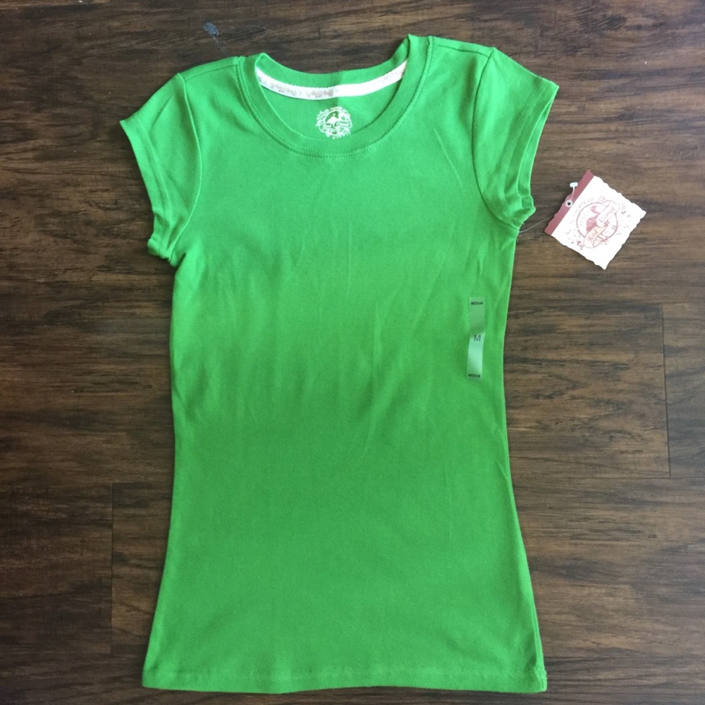 Red Camel Girls Green Tee Shirt Sizes M L & XL